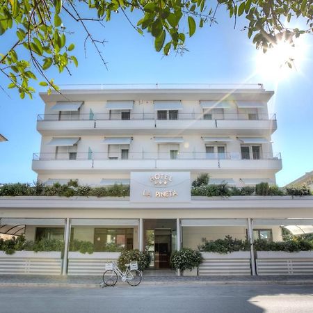 פינטו Hotel La Pineta מראה חיצוני תמונה