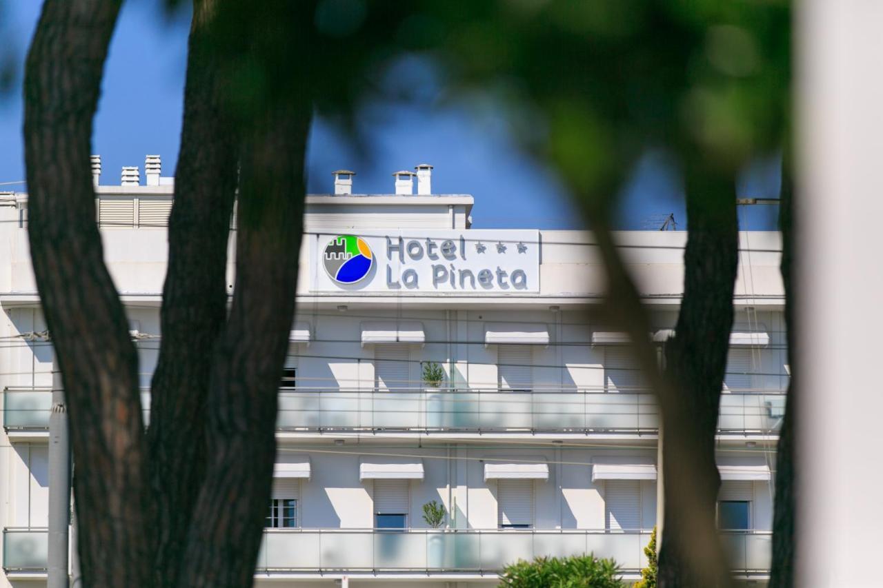 פינטו Hotel La Pineta מראה חיצוני תמונה