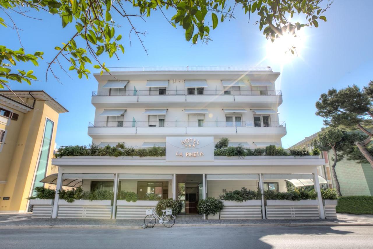 פינטו Hotel La Pineta מראה חיצוני תמונה
