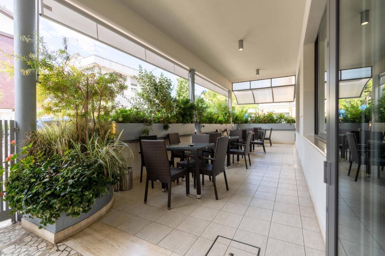פינטו Hotel La Pineta מראה חיצוני תמונה