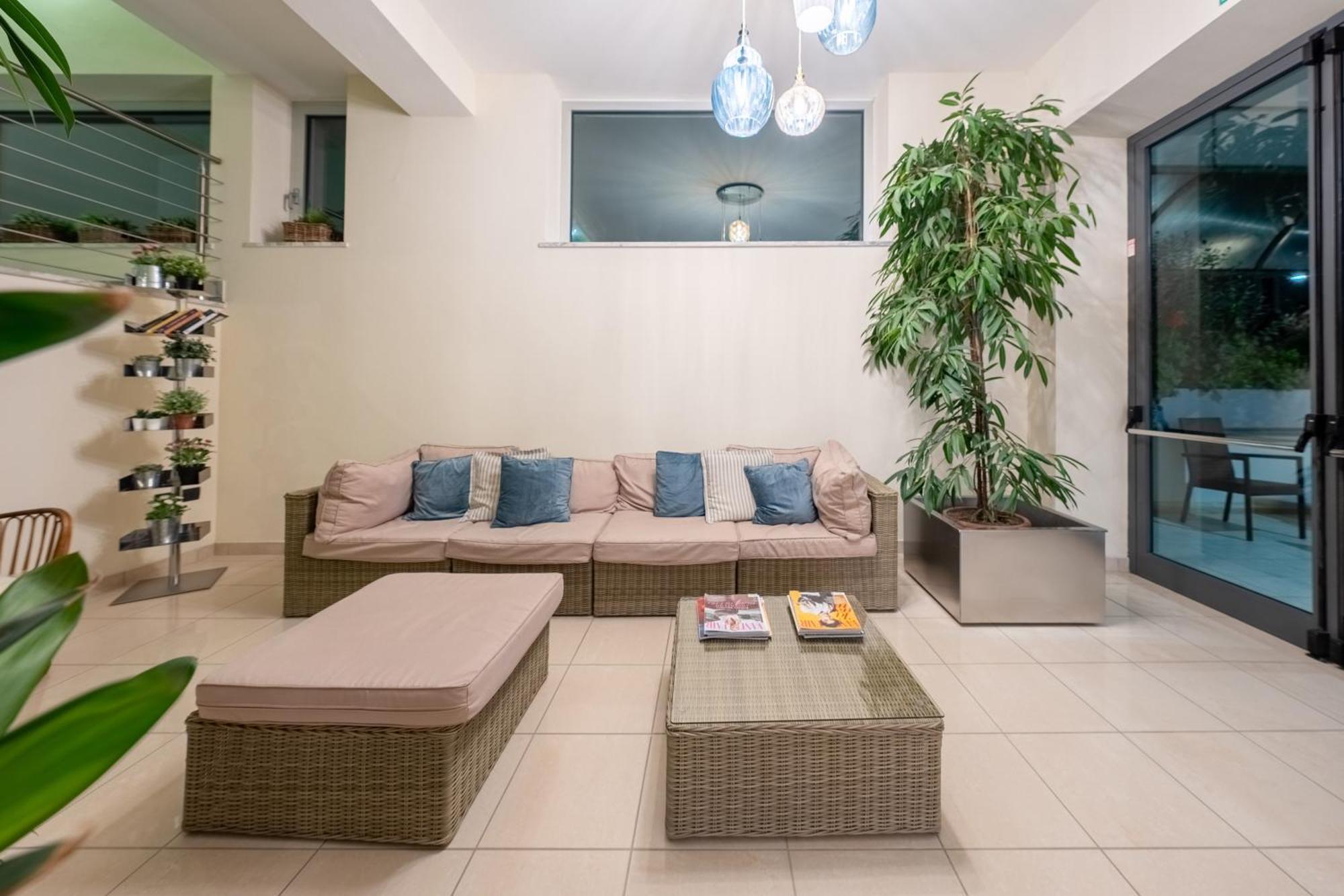 פינטו Hotel La Pineta מראה חיצוני תמונה